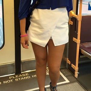💙TOPSHOP white skort